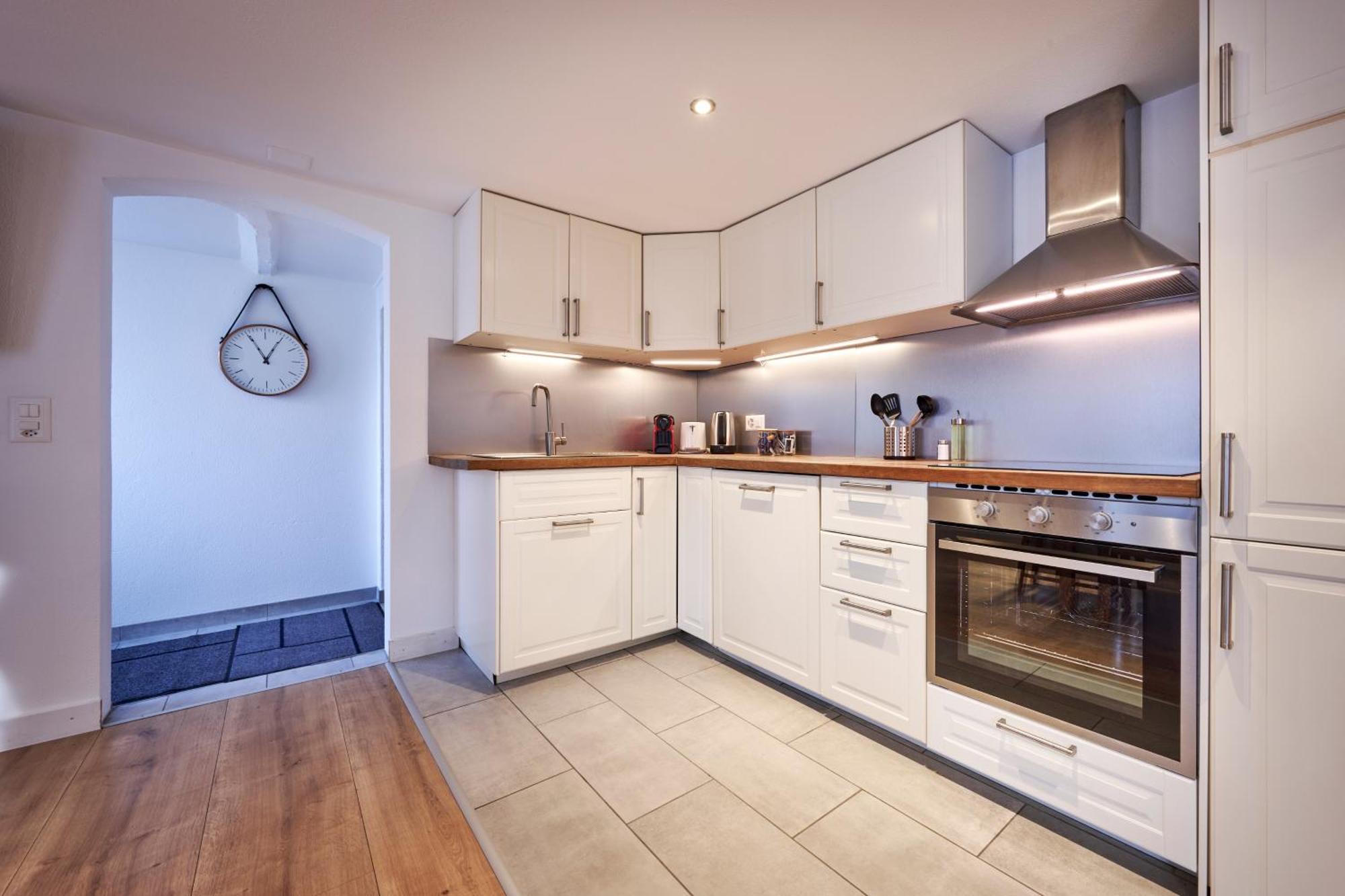 2 Bedroom Mountain View Apartment אינטרלאקן מראה חיצוני תמונה